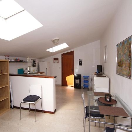 Appartement Il Covo Sul Porto à Milazzo Extérieur photo